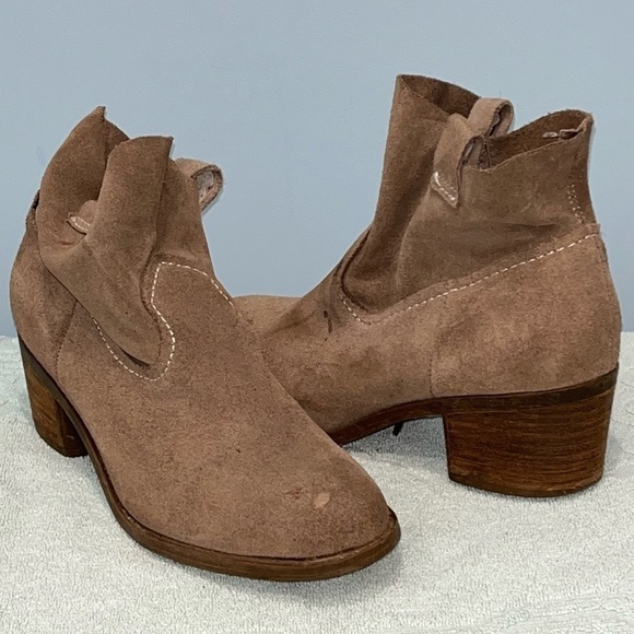 Carlos Santana Shoes - Carlos Santana Ankle Boots | 7.5